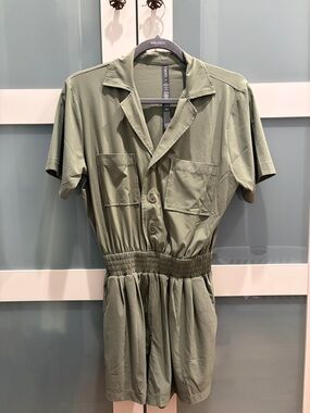 Vuori Olive Green Short Sleeve Romper
